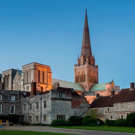 Harbour Hotel & Spa Chichester Exterior photo